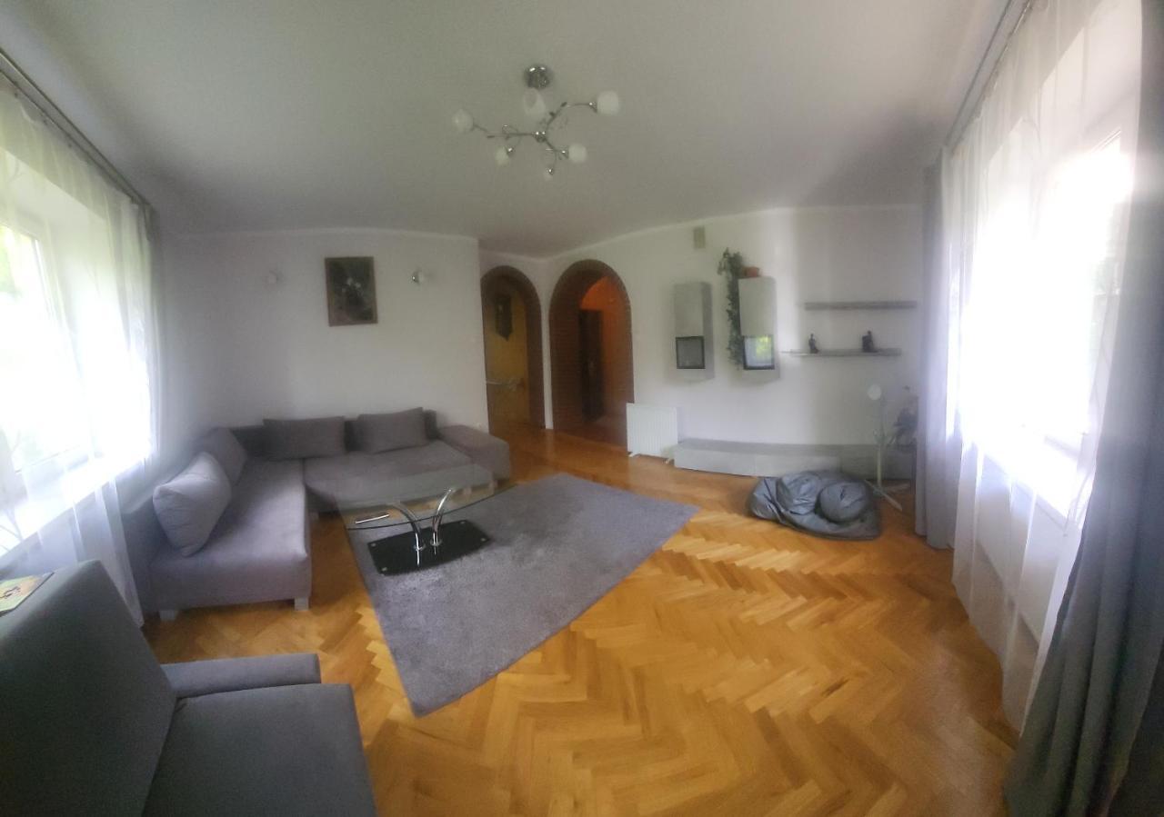 Ferienwohnung Apartament Przy Bloniach Krakau Exterior foto