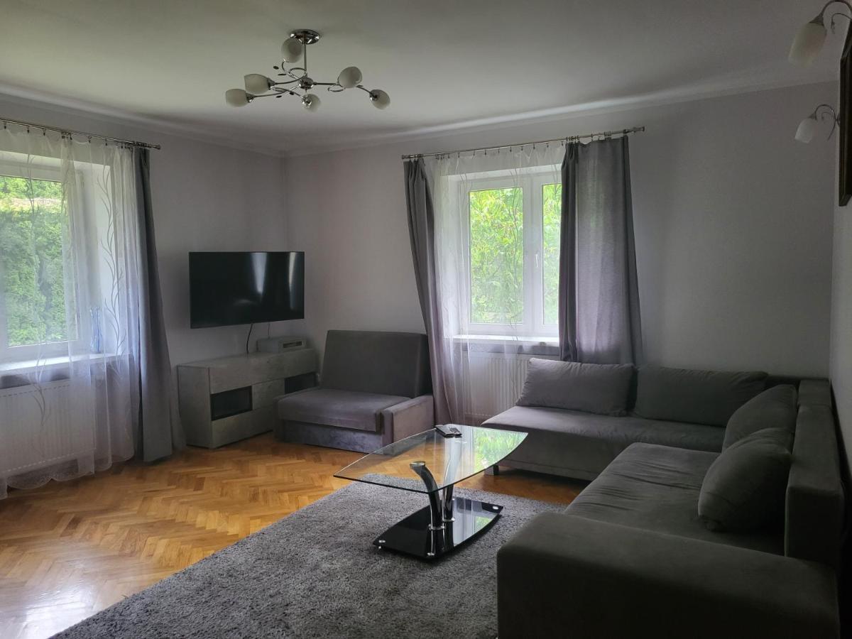 Ferienwohnung Apartament Przy Bloniach Krakau Exterior foto
